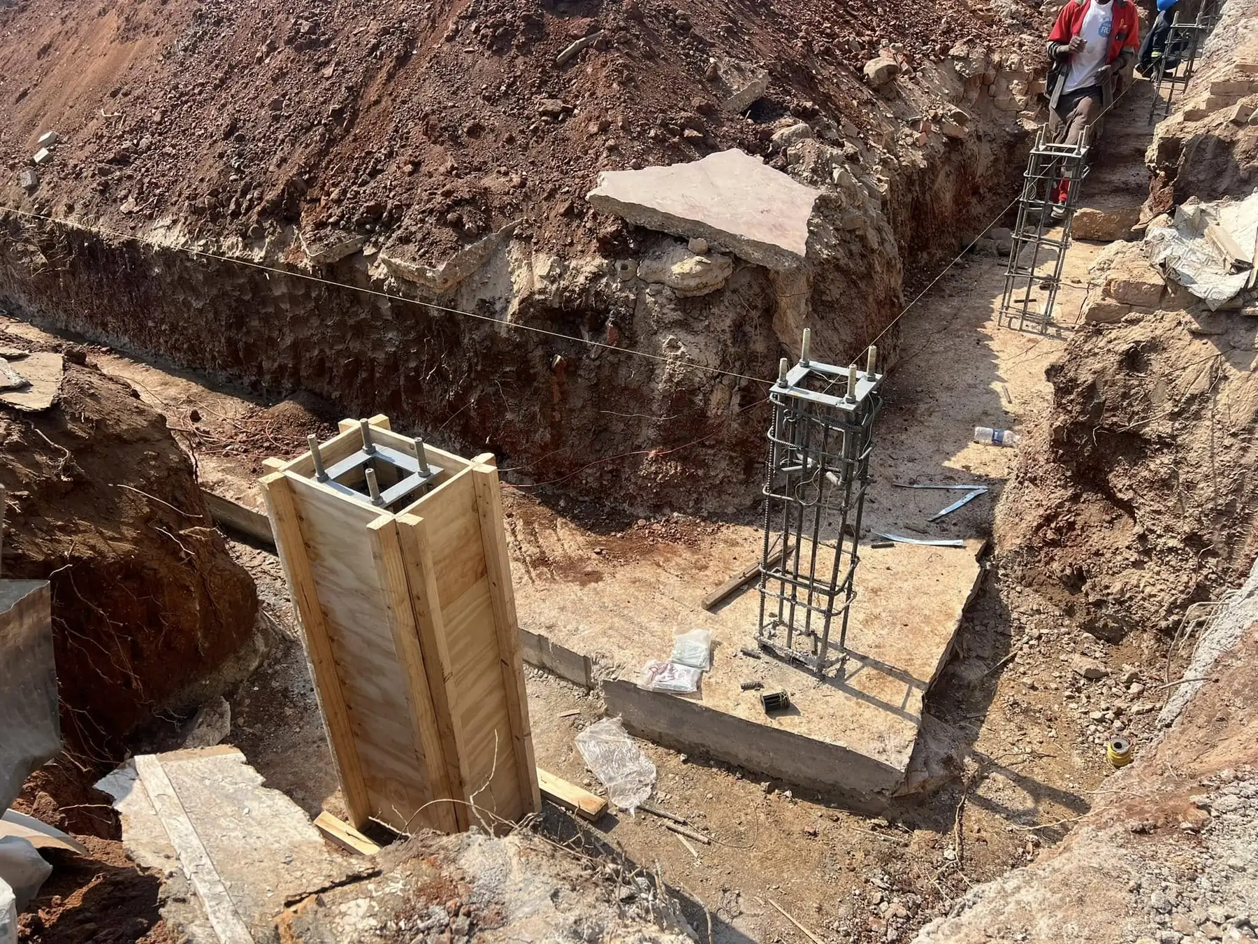 Column foundations and formwork