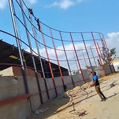 Glass and steel framework by Fumati Engineers (3)