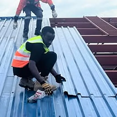 Large-span steel roofing by Fumati Engineers (2)